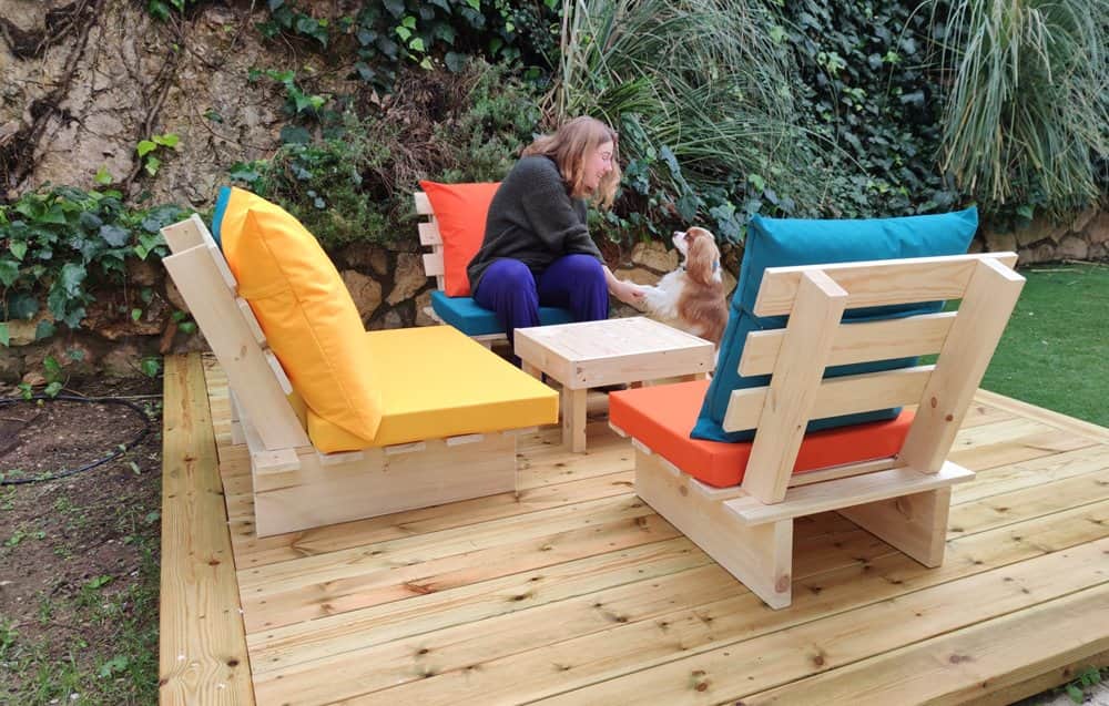 פינת זולה 2+1+1 ושולחן